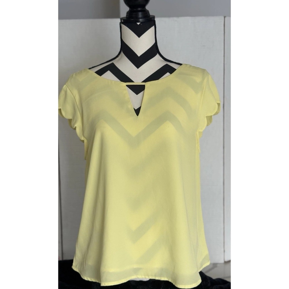 E And M Yellow blouse with scalloped sleeves, semi sheer in size large
